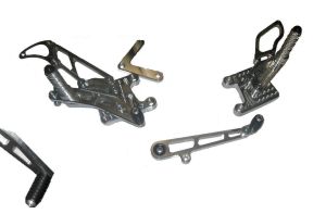 pedane regolabili con leva standard per honda cbr 600 2003 2006